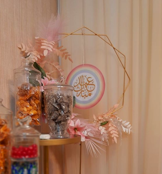 وش أقول في عيد الفطر؟! إليك قائمة بأجمل عبارات المعايدة والتهاني بمناسبة عيد الفطر المبارك