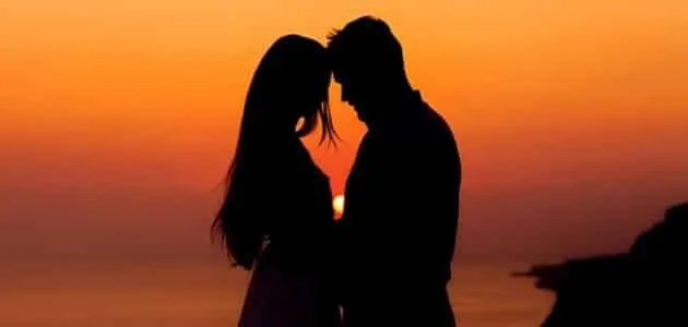 ما حكم من جامع زوجته من فمها في رمضان؟