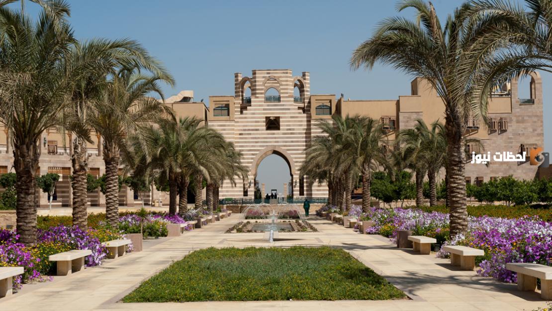 ما هو جدول مصاريف الجامعة الأمريكية في القاهرة 2024 وطريقة تقديم طلب الالتحاق بها