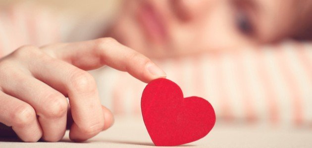 أجمل ما قيل عن الحب من طرف واحد على لسان الشعراء والأدباء