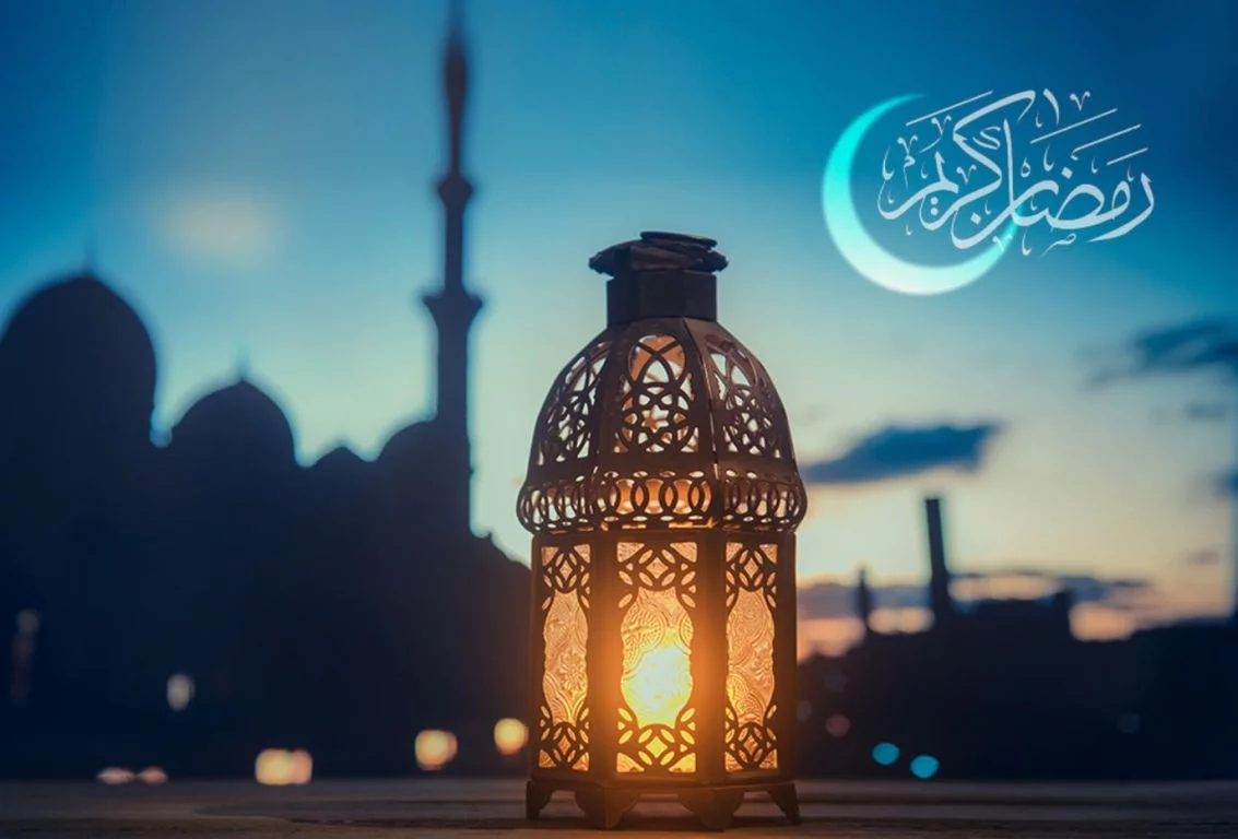 أجمل ما قيل للتهنئة في شهر رمضان