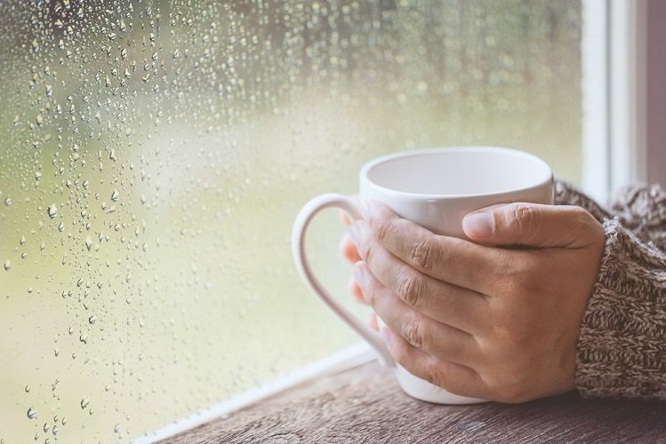 خواطر عن الشتاء والمطر والقهوة