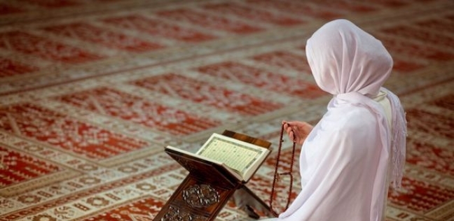 دعاء لأمي المتوفية في عيد الفطر 2025 بالجنة والرحمة والمغفرة