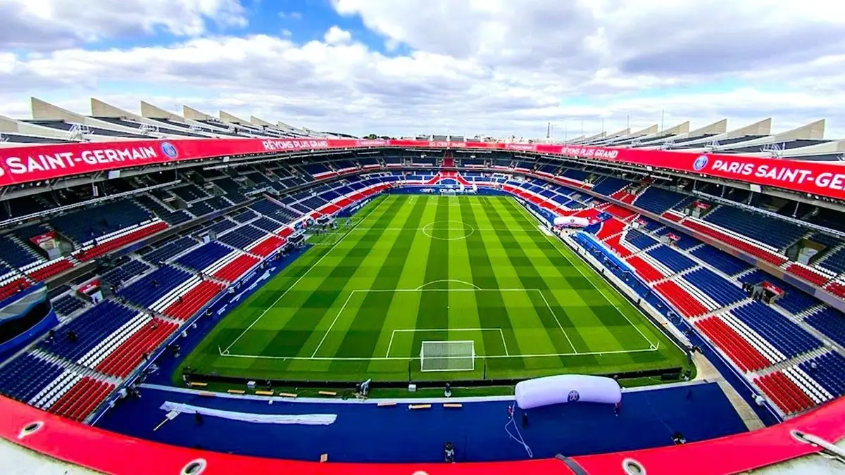 ملعب نادي باريس سان جيرمان