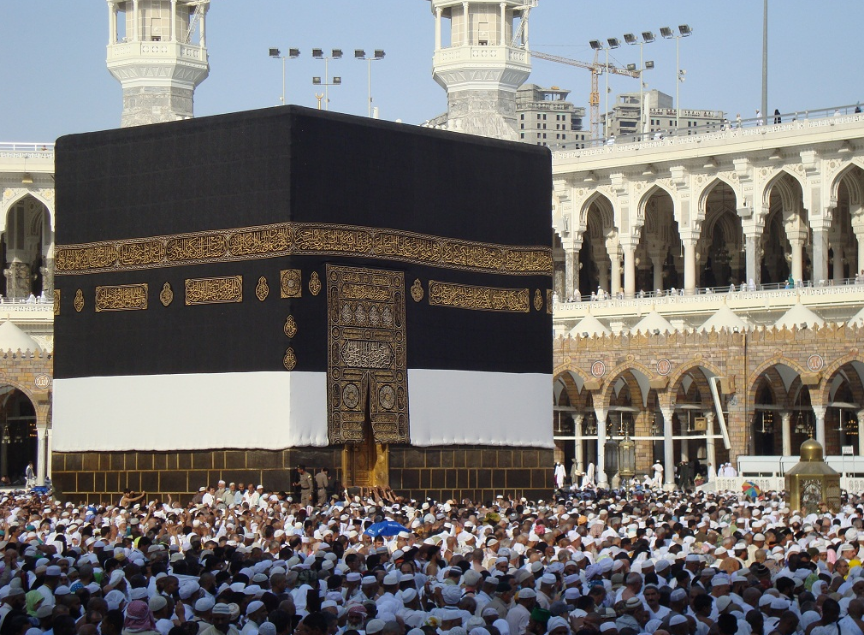 صور الكعبة المشرفة وأدعية للنشر على الفيس بوك للمعتمرين في رمضان 2024 وخلفيات زينة رمضان للجوال