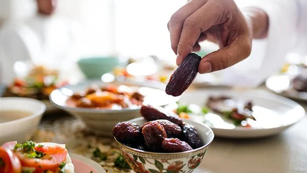 متى يجوز الإفطار في شهر رمضان