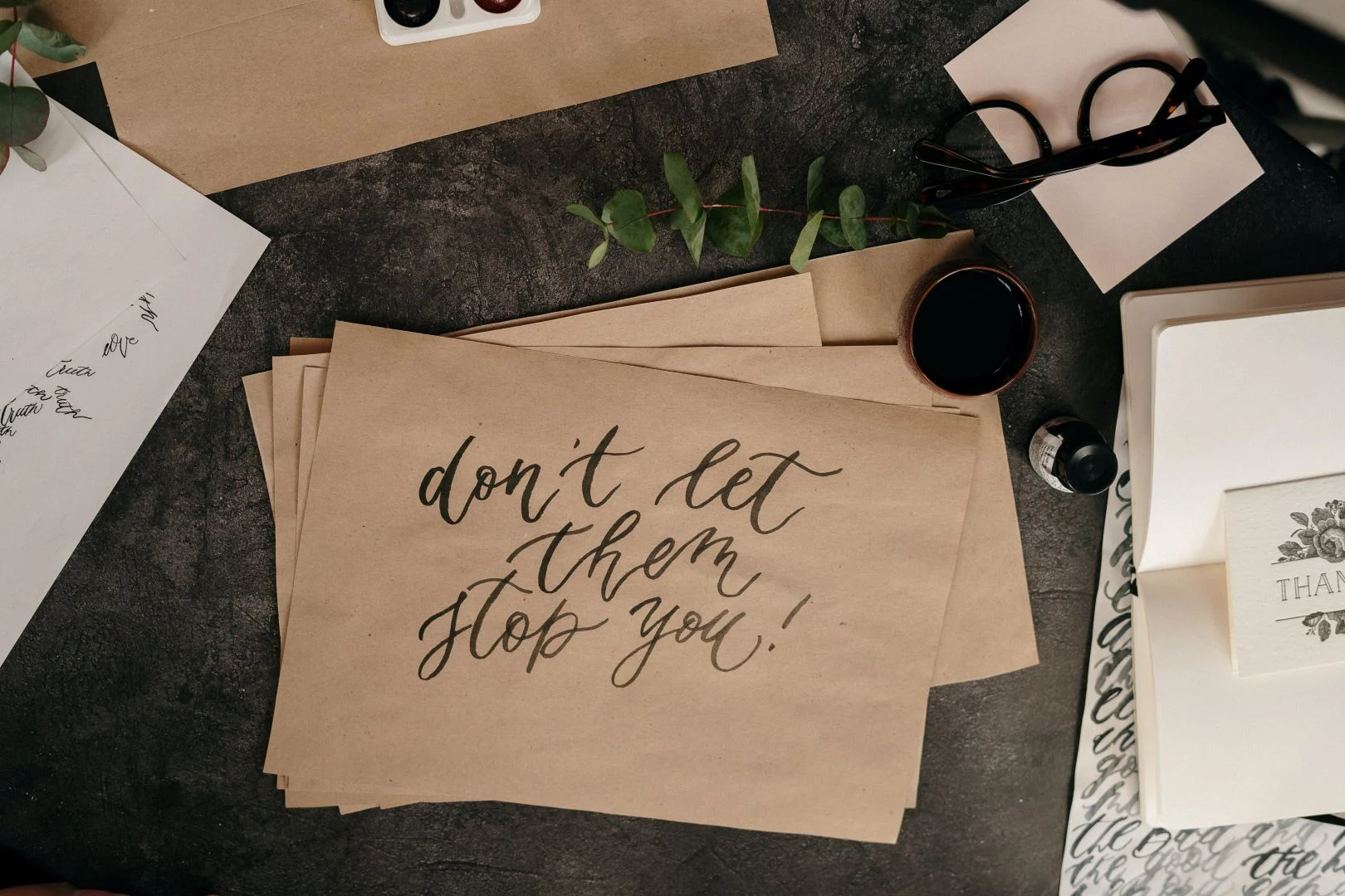 إليك مجموعة اقتباسات أدبية عن الحياة