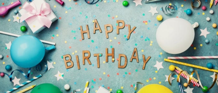 رسائل تهنئة عيد ميلاد بالإنجليزي للاصدقاء