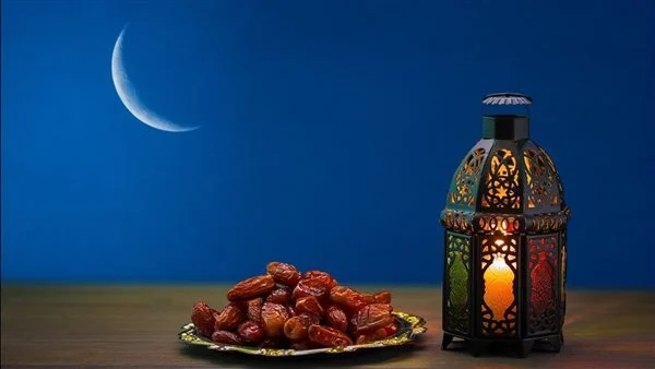مجموعة قصائد عن شهر رمضان مكتوبة 2025 واجمل عبارات التهنئة باليوم المبارك