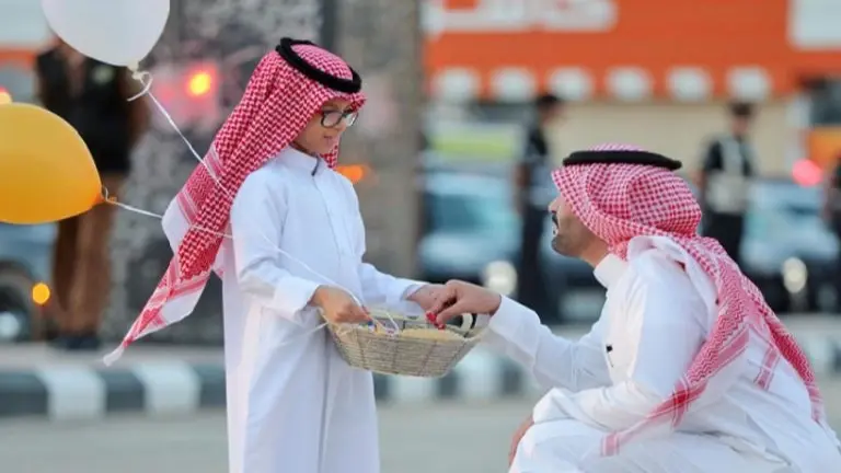 إجازة عيد الفطر 2024 للقطاع الخاص في المملكة العربية السعودية وجميع الدول  العربية