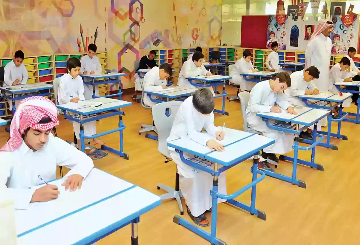 حقيقة تمديد إجازة عيد الفطر للطلاب في السعودية