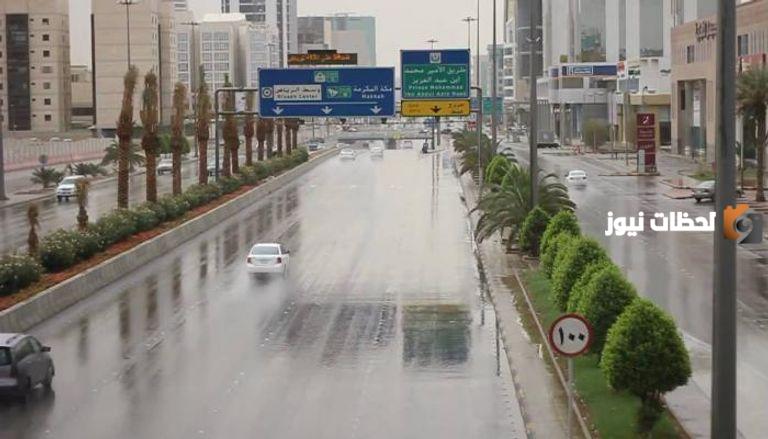 لفحات الحر تضرب المملكة! أمطار وهبّات حارة في بعض مناطق المملكة اليوم الأحد!