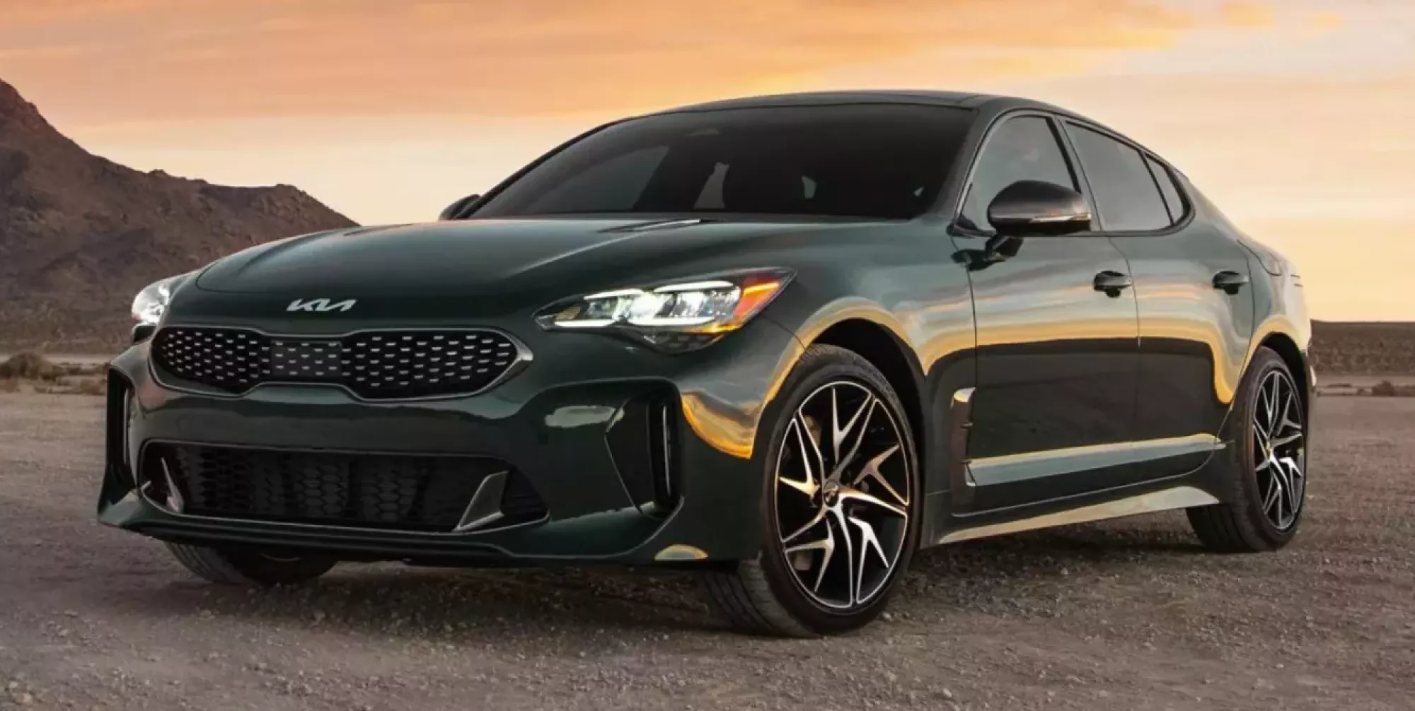 التجارة السعودية تستدعي 203 مركبة وسيارة من نوع كيا Stinger