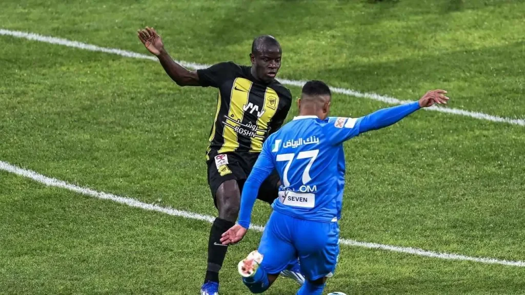 الاتحاد يستعد للكلاسيكو