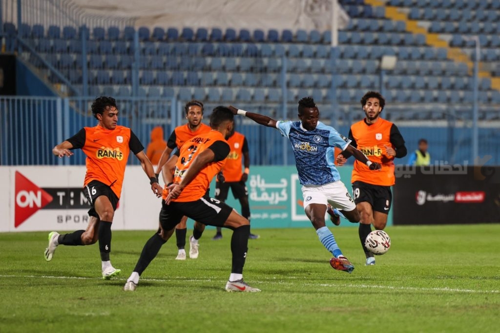 مدرب فاركو