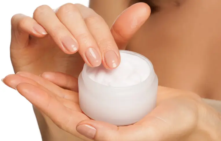 غسول للبشرة الدهنية الحساسة