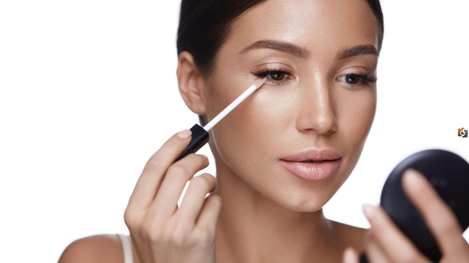 هل الكونسيلر يبطل الصيام؟ حكم المكياج الخفيف في رمضان