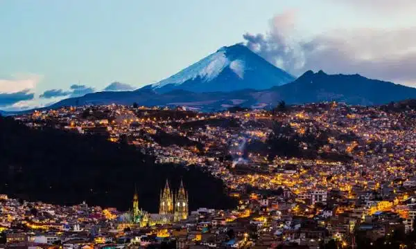 ما عاصمة الاكوادور؟