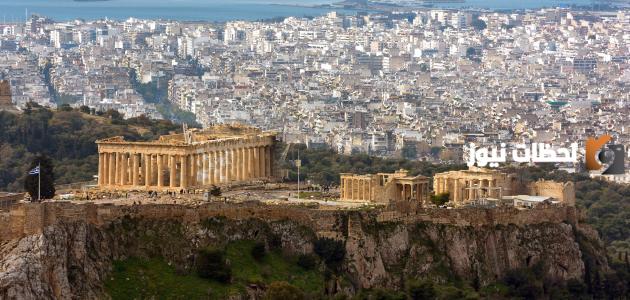 ما هي عاصمة اليونان وكم تبلغ مساحتها؟