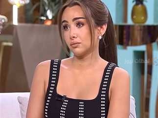 هنا الزاهد