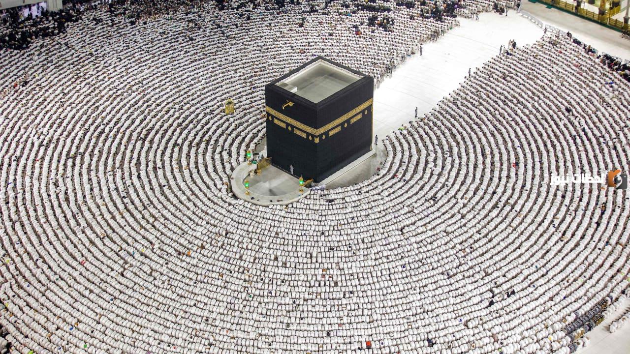 من هو اول من وضع قواعد البيت الحرام | قصة بناء الكعبة من هو اول من وضع قواعد البيت الحرام | قصة بناء الكعبة