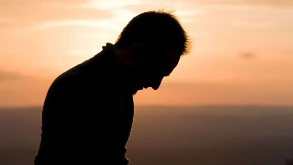اذا ذكر المسلم أخاه المسلم في غيبته بما ليس فيه يكون قد جمع بين