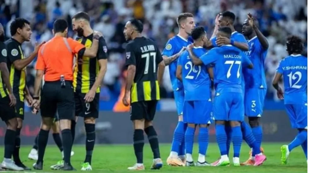 تلميحات من فلاتة قبل مباراة الكلاسيكو