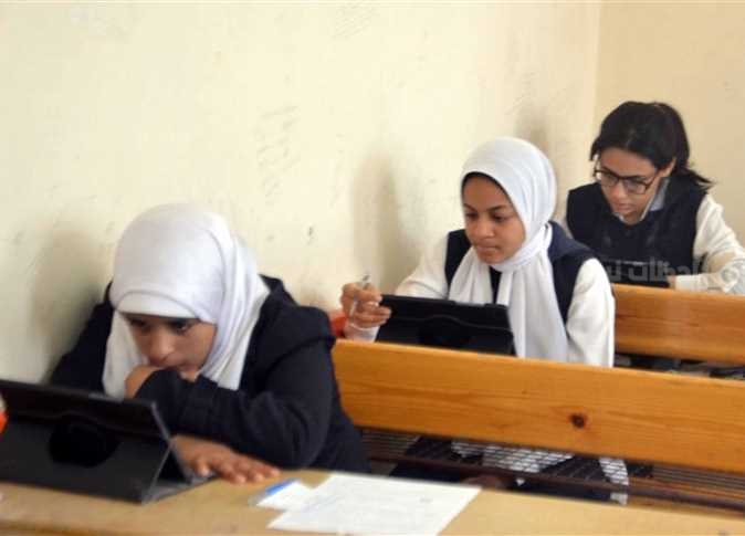 طريقة الاستعلام عن نتيجة الصف الثاني الثانوي الترم الأول