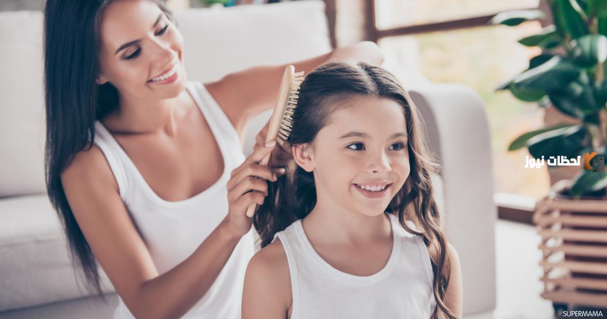 فرد الشعر في المنزل للأطفال