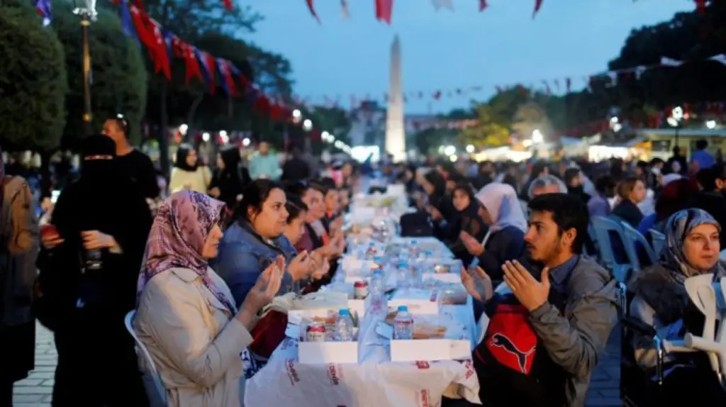 متى رمضان في تركيا