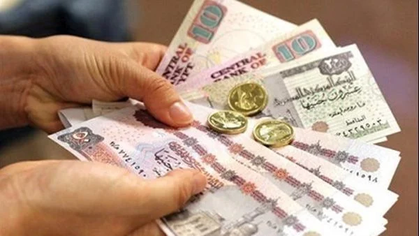 هل يجوز دفع المال بدل إطعام ستين مسكينا؟