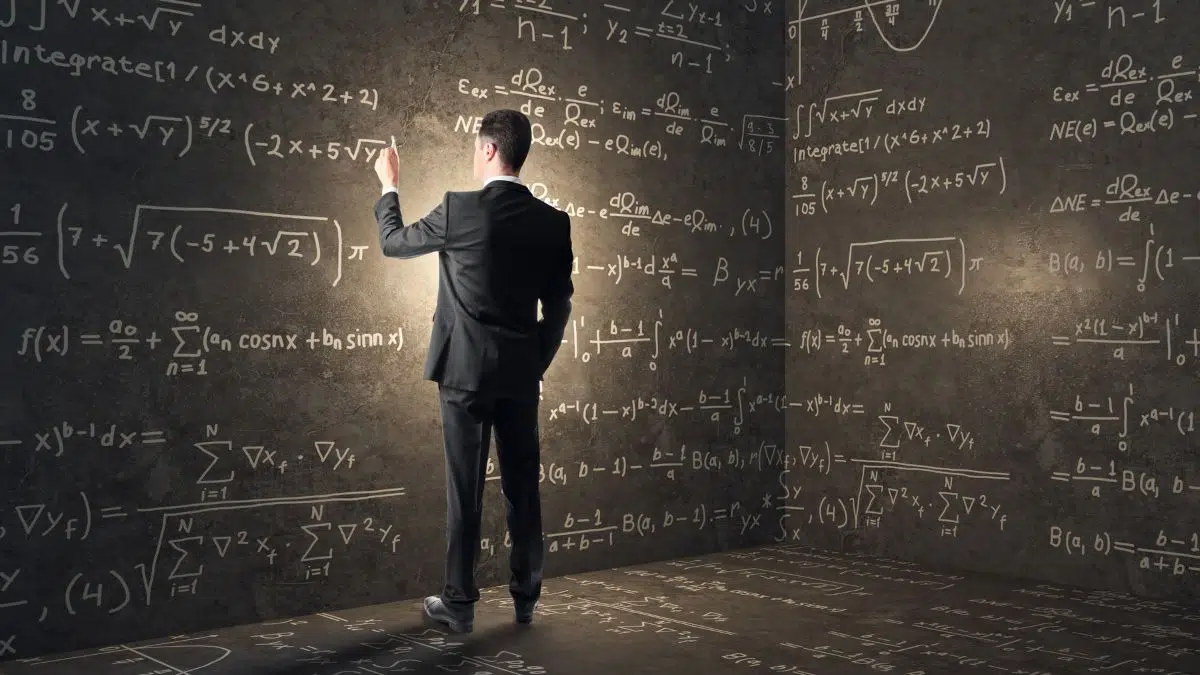 أجمل شعر عن المعلم وعبارات في عيد المعلم جميلة ومميزة