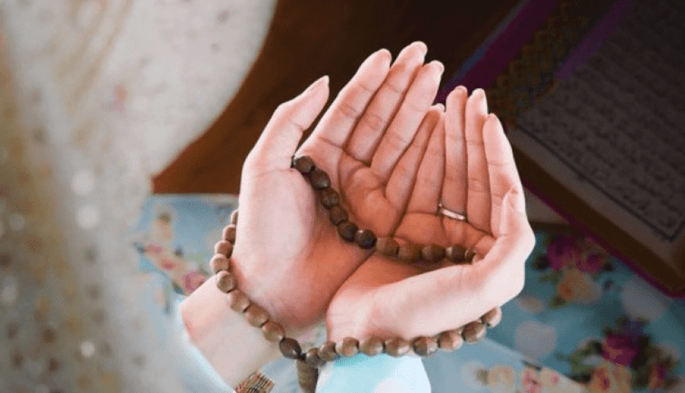 أدعية لتسهيل الامتحان يمكن ترديدها قبل دخول اللجنة