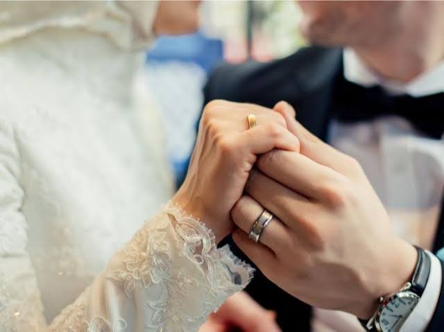 تهنئة بعقد القران وقرب الزفاف2