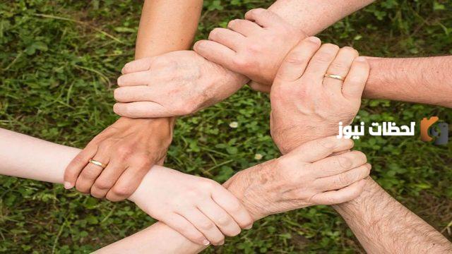 موضوع تعبير عن الوحدة الوطنية بين المسلمين والمسيحيين بالعناصر