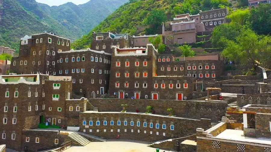 ما هو سبب تسمية مدينة عسير بهذا الاسم؟