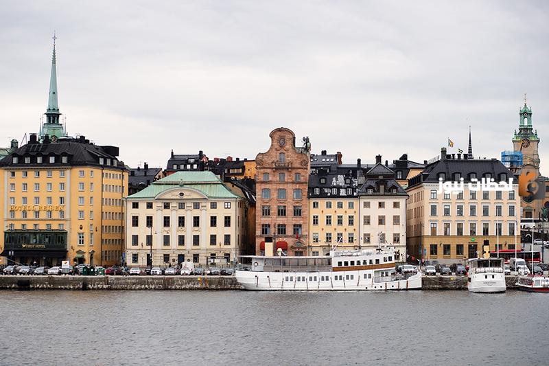 تكلفة السفر إلى السويد والأوراق المطلوبة لتقديم الطلب