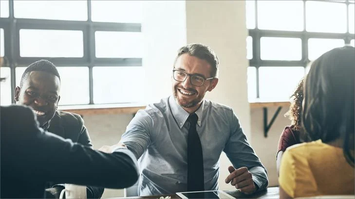  التخصصات الأكثر طلبًا في سوق العمل وشروط التقديم والالتحاق