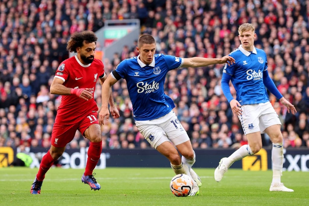 ليفربول وإيفرتون