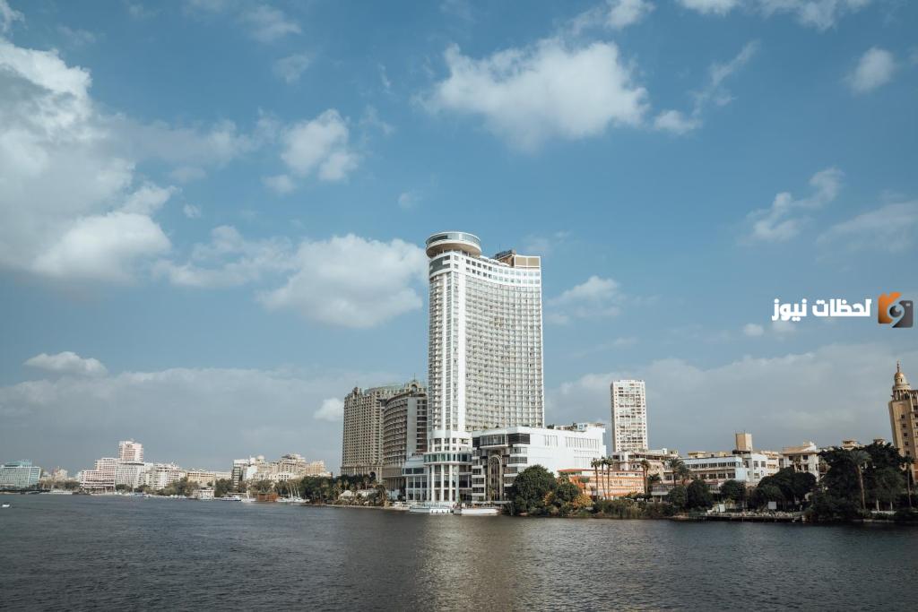 موقع فندق جراند حياة القاهرة