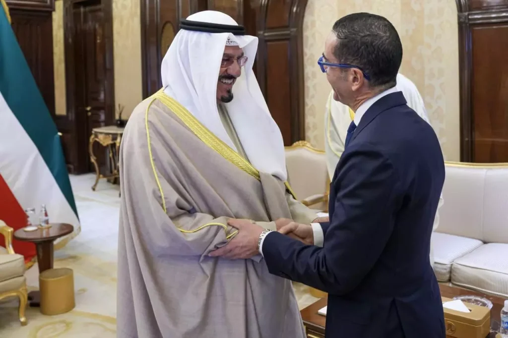رئيس مجلس الوزراء الكويتي يلتقي وزير الاستثمار المصري