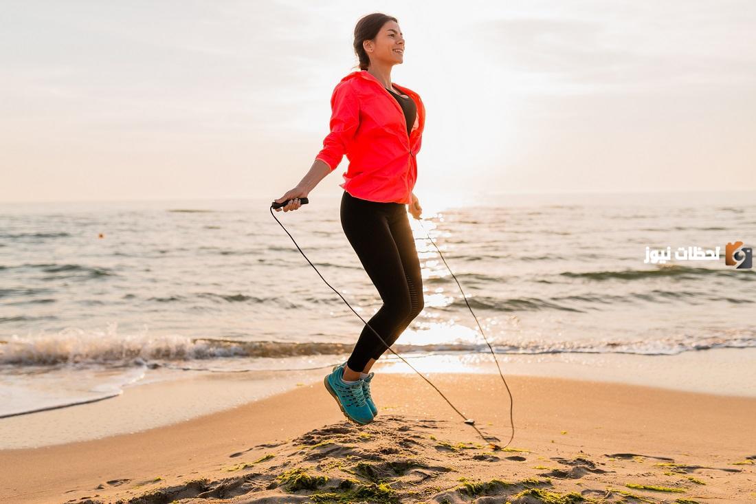 فوائد نط الحبل للكرش للنساء والرجال