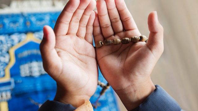 أدعية ليلة القدر لابي المتوفى بالرحمة والمغفرة