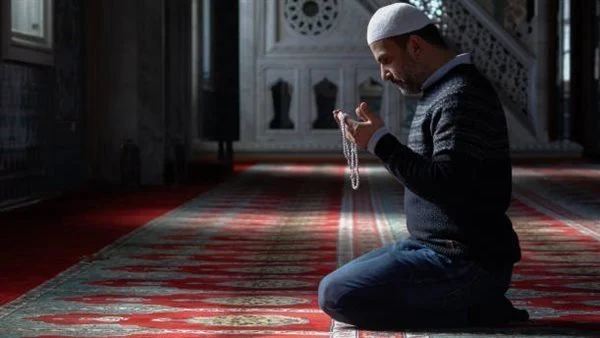 اروع ما قيل من كلمات في قيام الليل