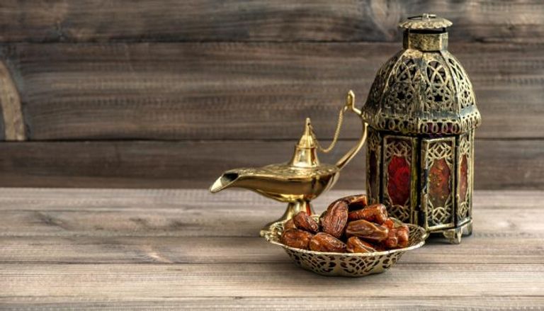 تصاميم رمضان احلى مع (.....) بالأسماء والصور مميزة جدًا وأحلى عبارات التهنئة في رمضان