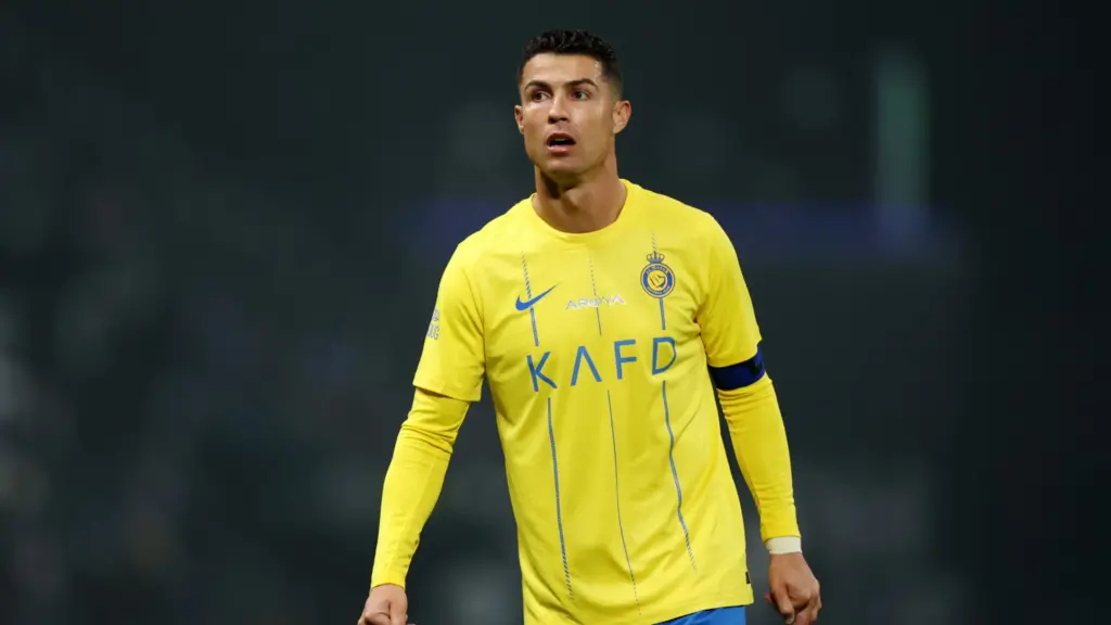 جمهور النصر خلف رونادلو.. مطالب بإيقاف نجوم الهلال ليقامهم بحركات مسيئة دفعًا عن الدون