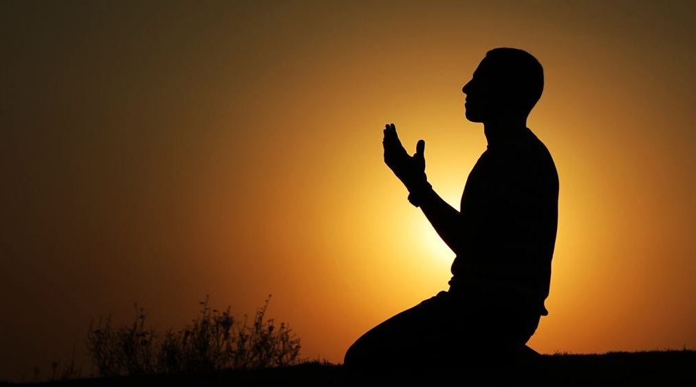 دعاء الفجر في رمضان للمتوفي وأبرز الأدعية للمتوفي