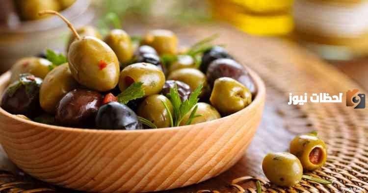 طريقة عمل حلويات تقلى في الزيتون الأخضر