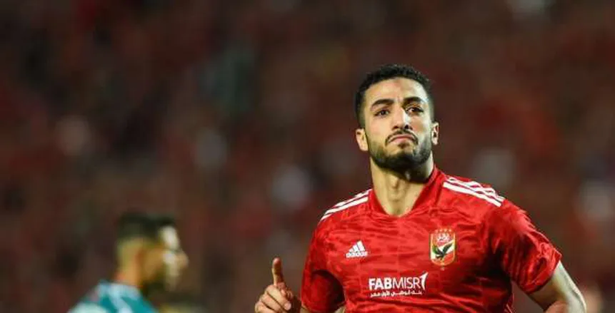 قرار برحيل محمد عبد المنعم عن فريق الأهلي!