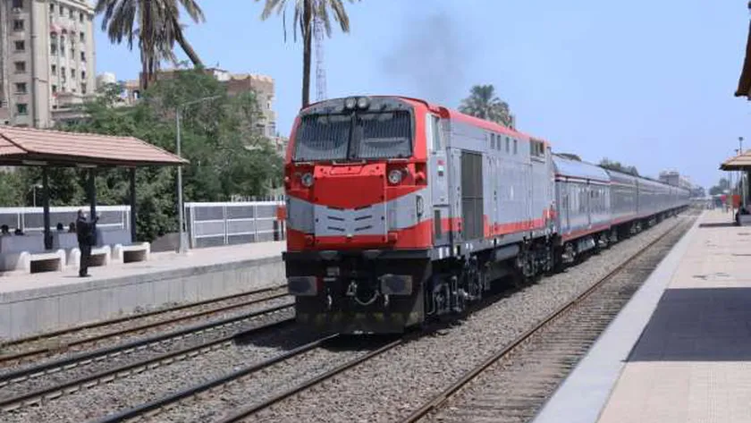 ما هي مواعيد قطار الإسكندرية المنصورة